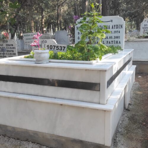 kayali-mezarcılık